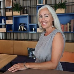 Irena Söderström