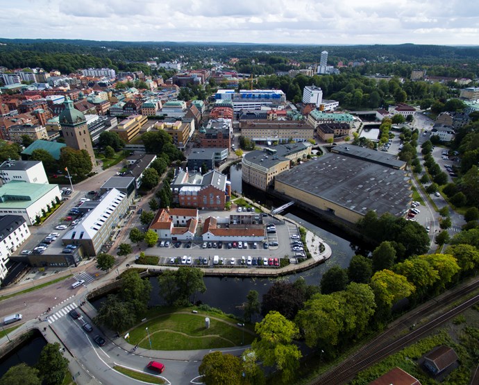 "Fundera på Västsverige när du flyttar myndigheter, Shekarabi"